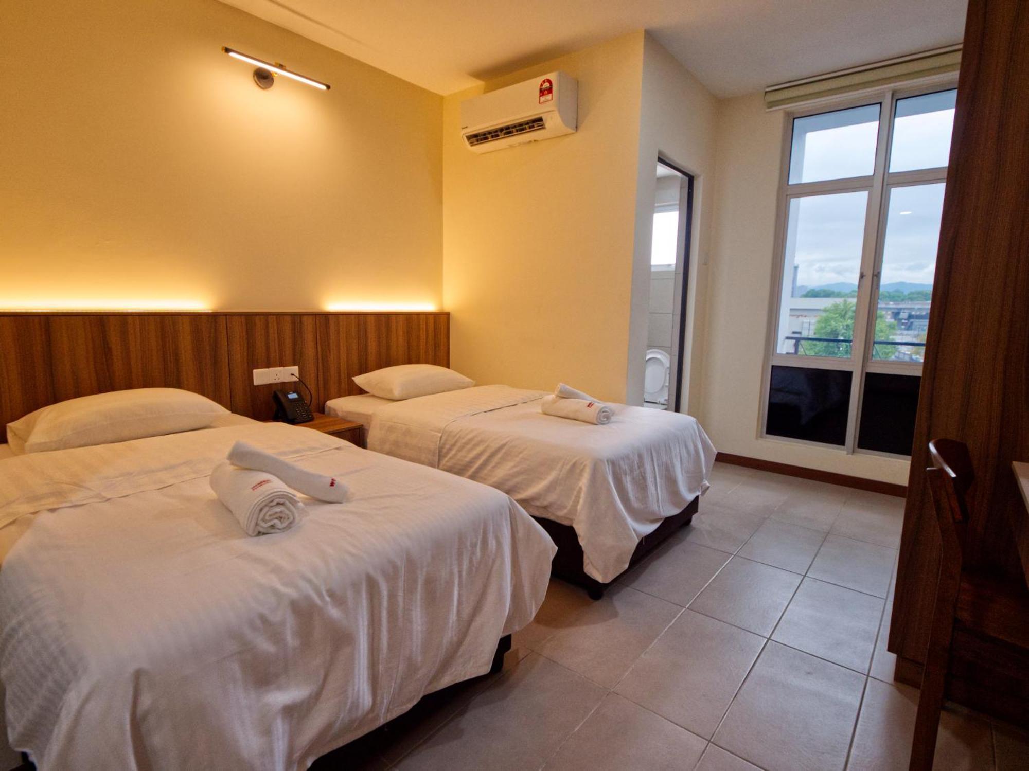 Weiss Hotels Kepong Baru Kampong Jawa Tengah Εξωτερικό φωτογραφία